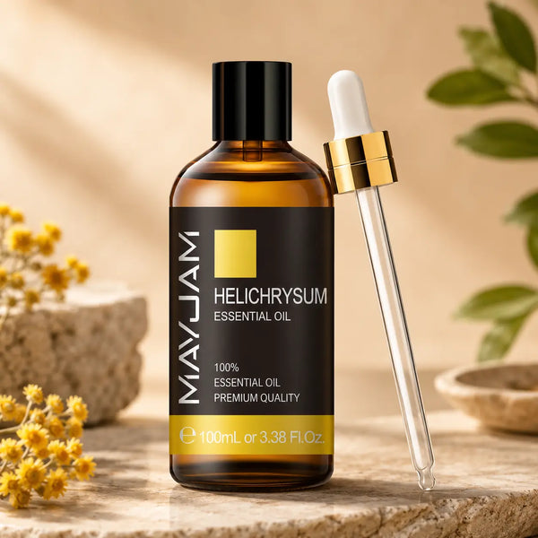 Szalmagyopár (Helichrysum) illóolaj 100 ml barna üvegben arany részletekkel, mellette álló üveg pipettával.