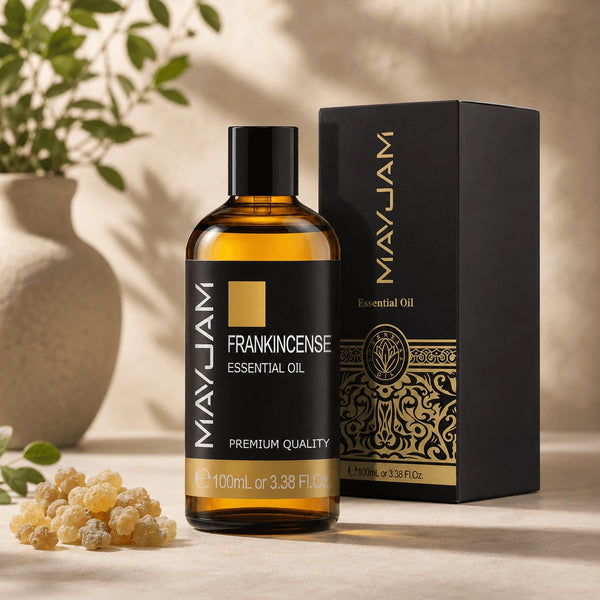 100ml Tömjén illóolaj dobozzal