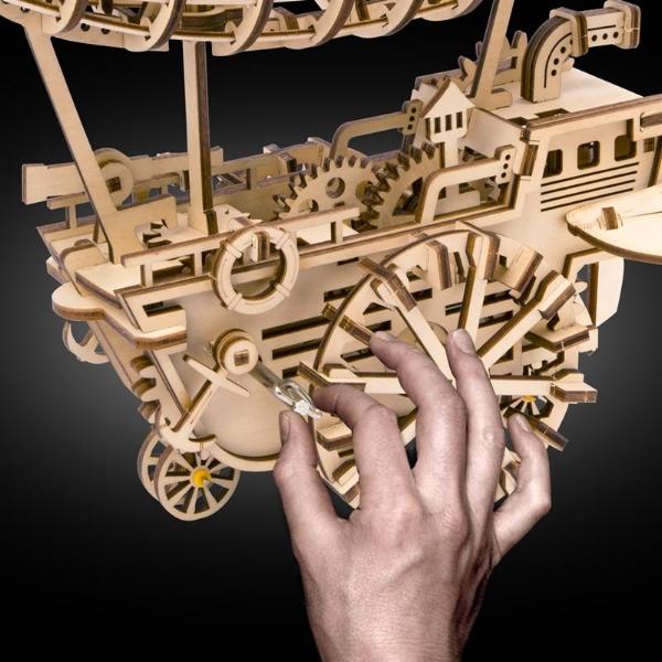 Léghajó 3D Puzzle felhúzása